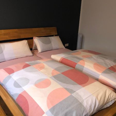 Zentrale Unterkunft In Dortmund City Apartment ภายนอก รูปภาพ